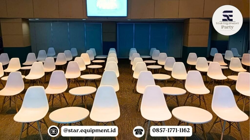 SEWA KURSI SCRAMBLE PUTIH SENEN JAKPUS